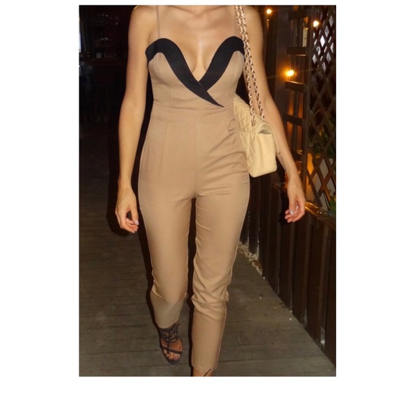 BOOHOO jumpsuit - Picture 5 of 8